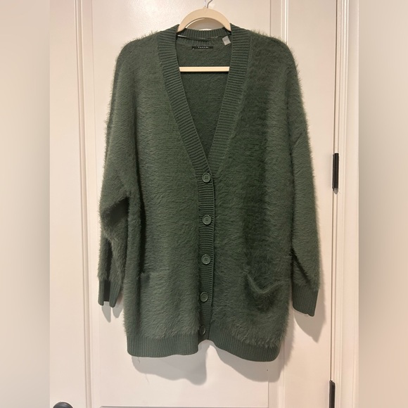 Tahari oversized Olive Green Women's Cardigan - dual pockets never worn - Picture 1 of 7
